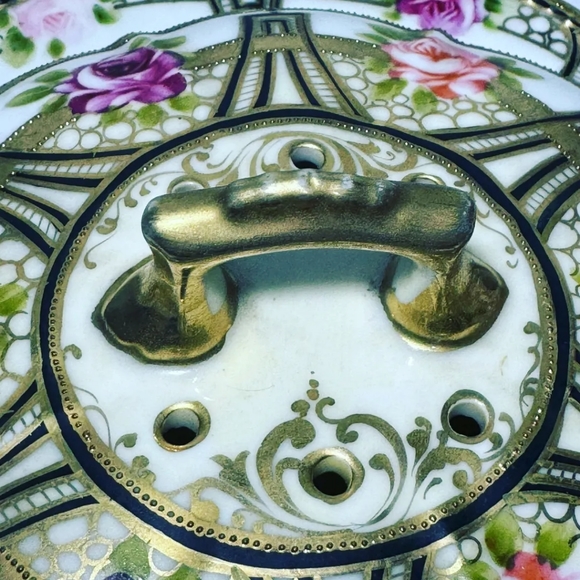 Antique Noritake Nippon Rose Cheese Plate Domed Vented Lid, Hand Painted is brea - Picture 11 of 17